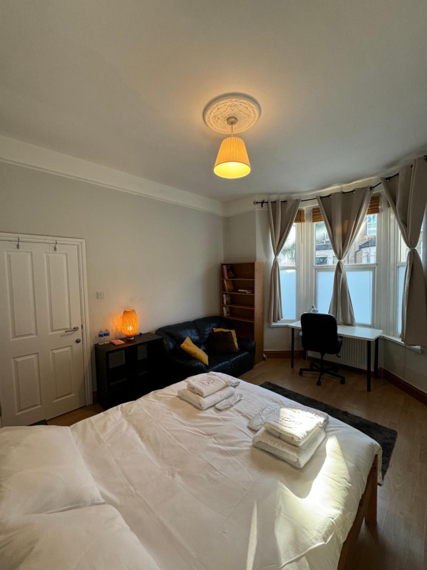 Hotel Napcastle Archway Londyn Zewnętrze zdjęcie
