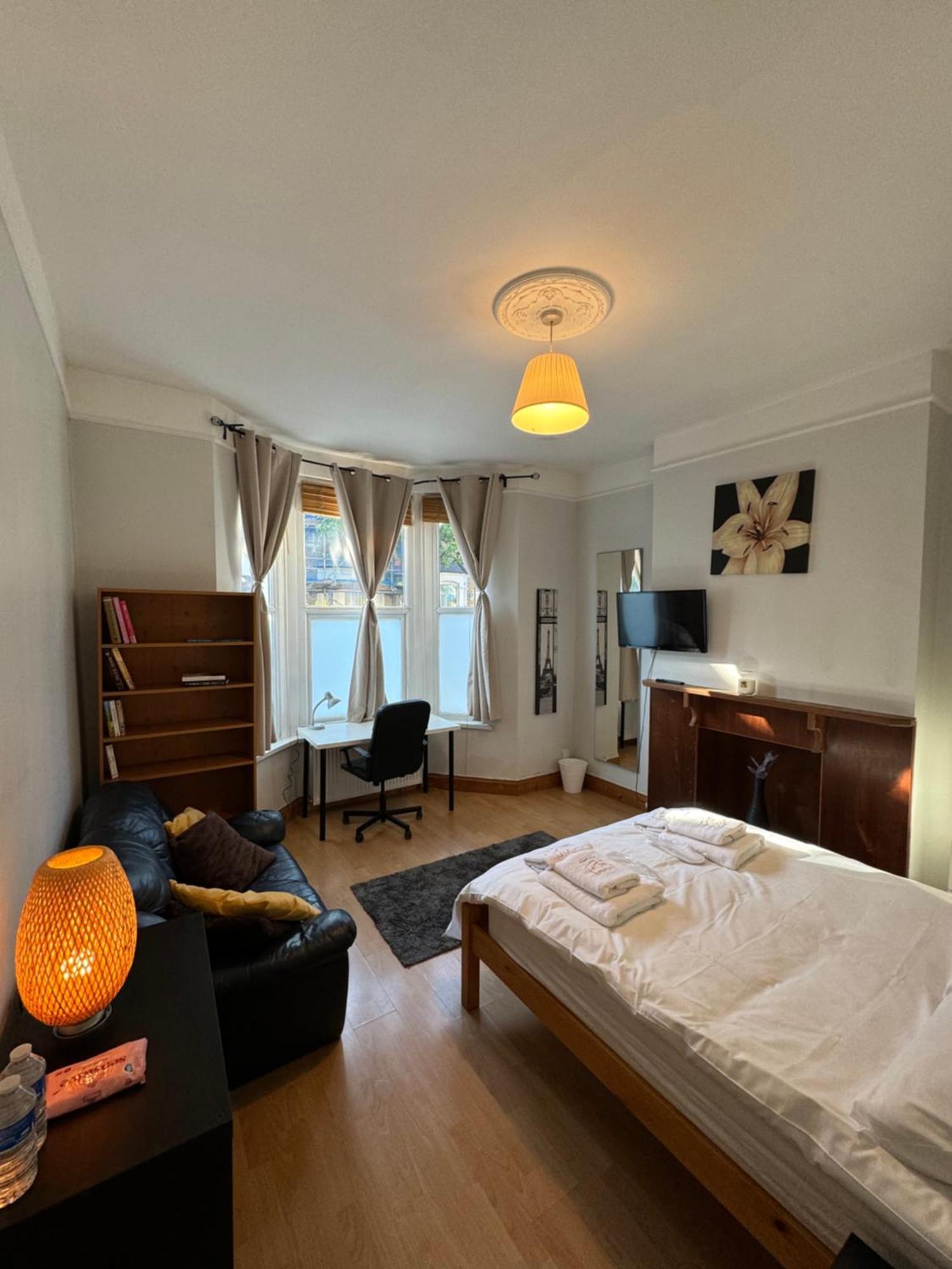 Hotel Napcastle Archway Londyn Zewnętrze zdjęcie